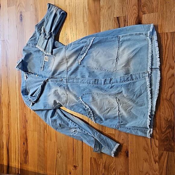 ADORABLE RILEY LONG DISTRESSED JACKET/ DRESS - Picture 8 of 12